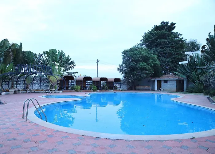 Genesis Retreat Hotel Davanagere