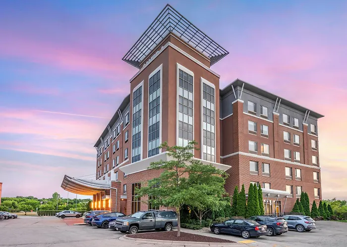 Cambria Hotel Madison East